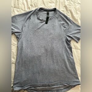 Lululemon shirt